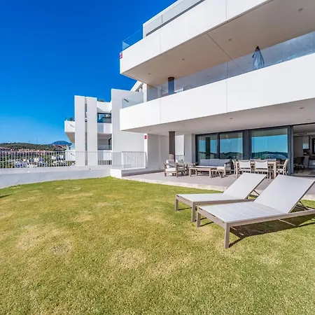 Azahar 6 * Estepona